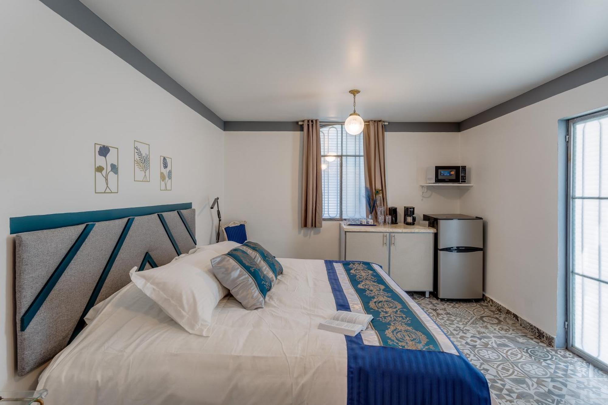 Casa Amatlan Ciento Dos Hotel เม็กซิโกซิตี้ ภายนอก รูปภาพ