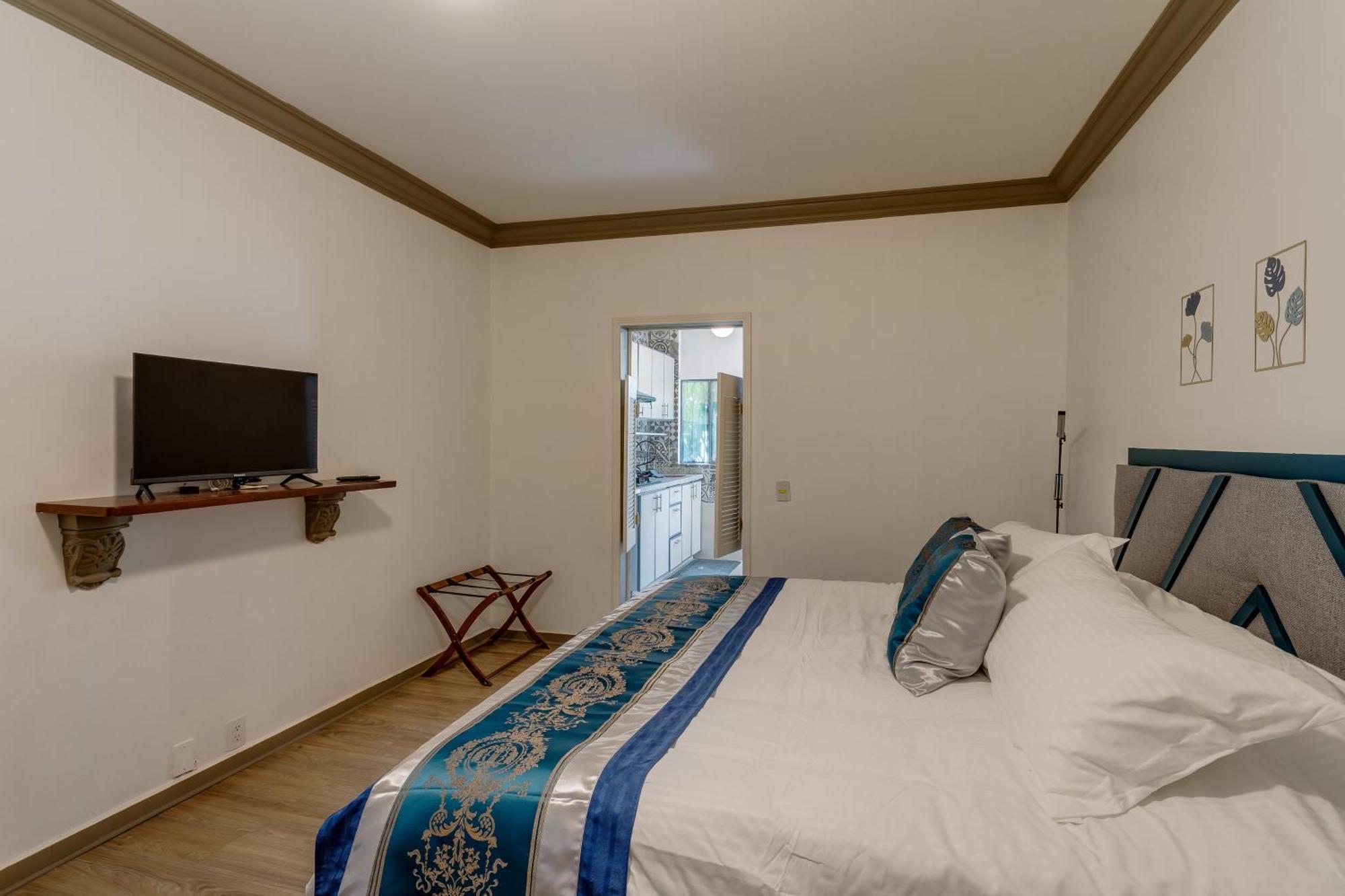 Casa Amatlan Ciento Dos Hotel เม็กซิโกซิตี้ ภายนอก รูปภาพ