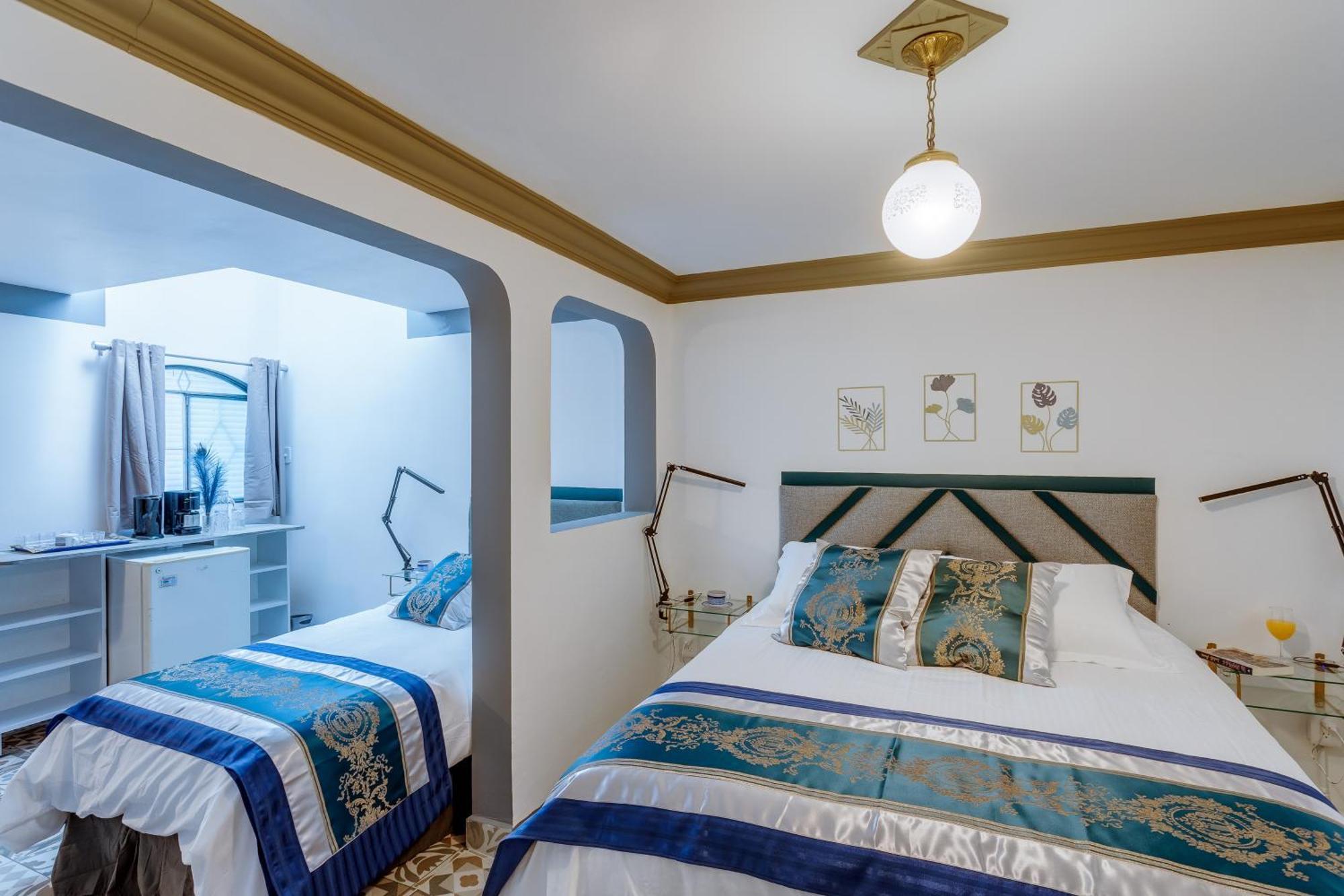 Casa Amatlan Ciento Dos Hotel เม็กซิโกซิตี้ ภายนอก รูปภาพ
